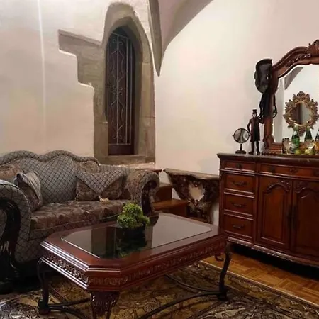 Bed & Breakfast Burg Hermannstein - Queens