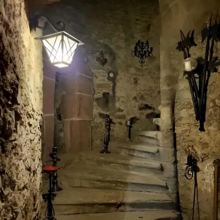 Bed & Breakfast Burg Hermannstein - Queens Wetzlar